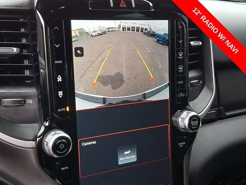 Used 2022 RAM 1500 Big Horn AWD/4WD image 18
