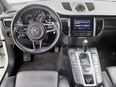 Used 2017 Porsche Macan GTS w/ Premium Package Plus AWD/4WD image 14