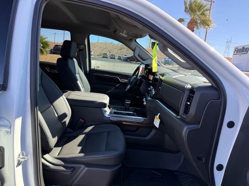 New 2026 GMC Sierra 1500 Elevation w/ Elevation Premium Package image 13