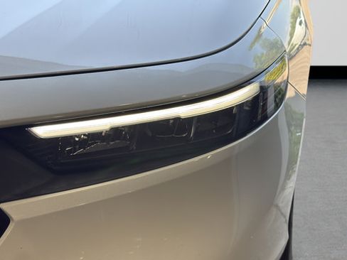 Used 2023 Honda Accord LX image 30