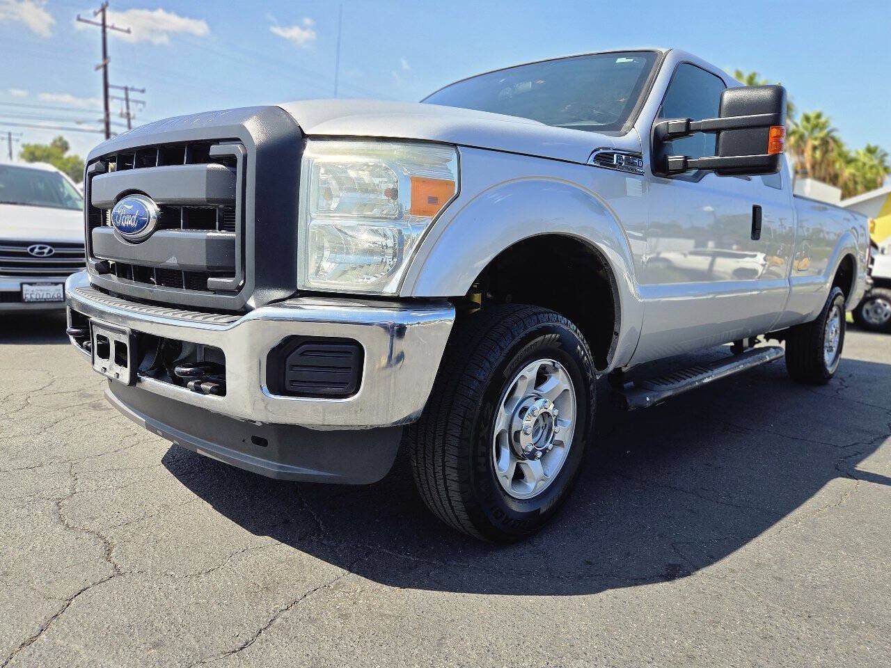 Used 2014 Ford F250 XLT w/ Camper Package AWD/4WD image 27