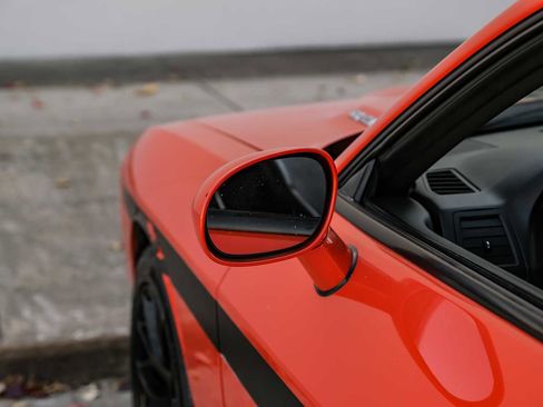 Used 2009 Dodge Challenger SRT8 w/ SRT Option Group II image 35