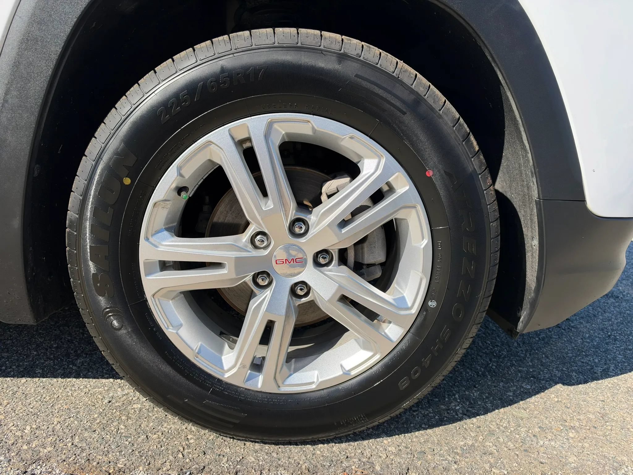 Used 2020 GMC Terrain SLE w/ Driver Convenience Package FWD image 33