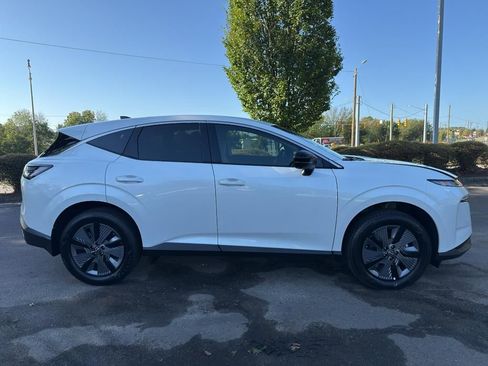 New 2026 Nissan Murano SL image 8