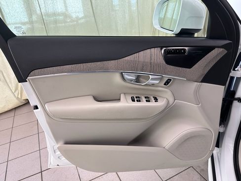 Used 2024 Volvo XC90 B6 Plus w/ Protection Package Premier image 36