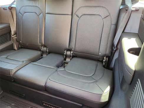 New 2024 Land Rover Defender 130 S image 30