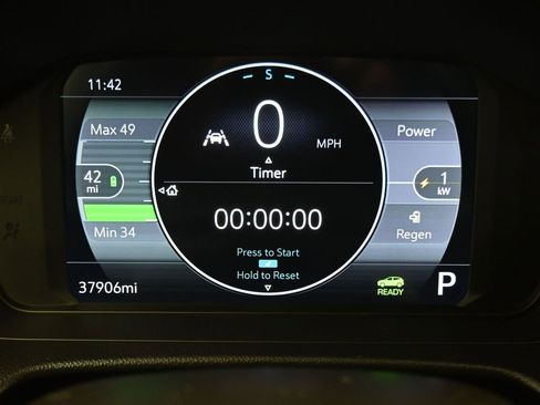 Used 2022 Chevrolet Bolt EUV LT image 19