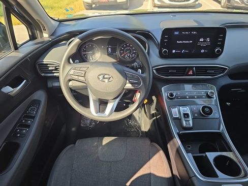 Used 2021 Hyundai Santa Fe SE FWD image 16