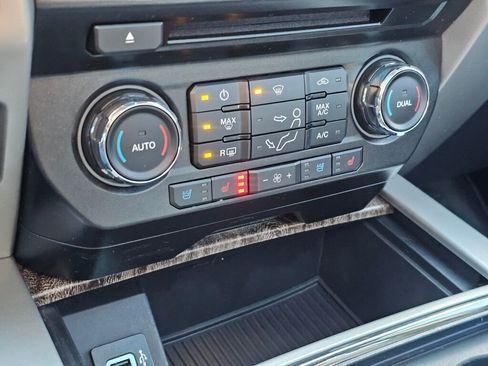 Used 2017 Ford F350 Lariat w/ Lariat Ultimate Package image 28