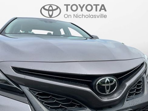 Used 2023 Toyota Camry SE AWD/4WD image 9