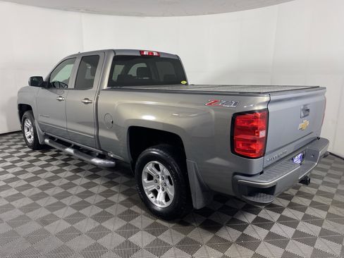 Used 2017 Chevrolet Silverado 1500 LT w/ All Star Edition AWD/4WD image 6