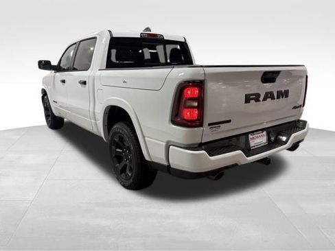 New 2026 RAM 1500 Big Horn AWD/4WD image 9