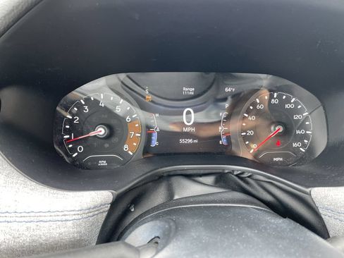 Used 2024 Jeep Compass Latitude AWD/4WD image 17