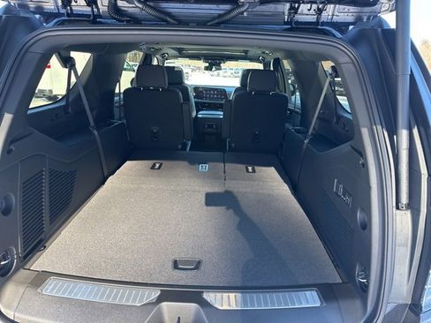 New 2026 Chevrolet Suburban Premier w/ Sun And Tow Package image 33