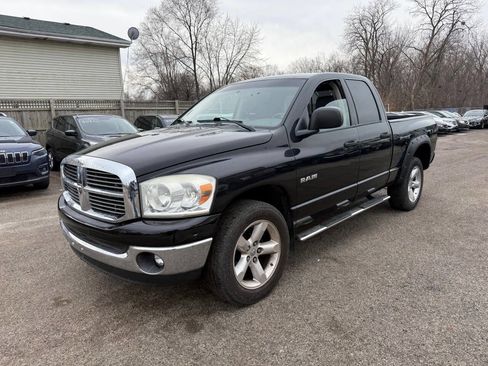 Used 2008 Dodge Ram 1500 Truck SLT image 2