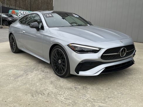 Certified 2024 Mercedes-Benz CLE 300 4MATIC Coupe image 4