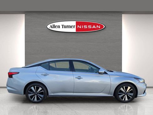 Used 2021 Nissan Altima 2.5 SL image 5