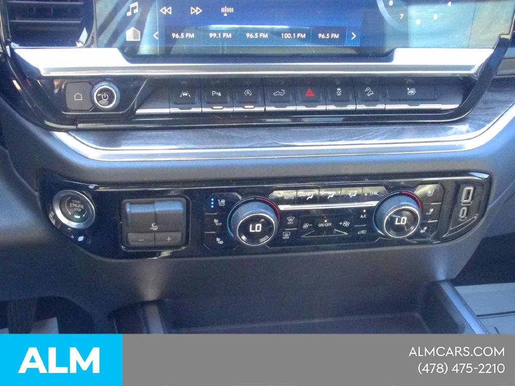 Used 2024 Chevrolet Silverado 1500 LTZ AWD/4WD image 44