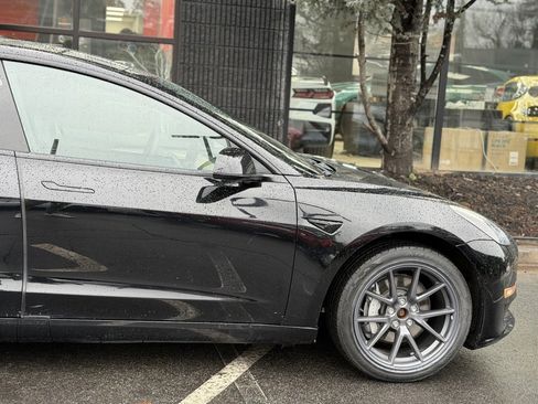 Used 2022 Tesla Model 3 Long Range image 23