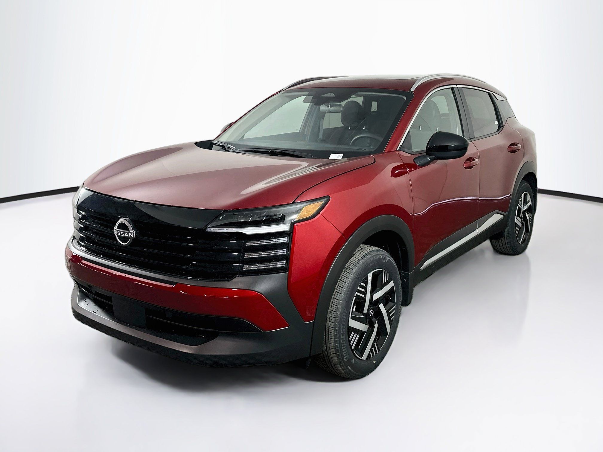 Used 2026 Nissan Kicks SV w/ SV Premium Package FWD image 3