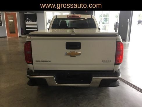 Used 2017 Chevrolet Colorado W/T AWD/4WD image 8