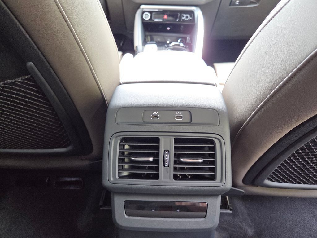 New 2026 Audi Q5 Premium Plus AWD/4WD image 32