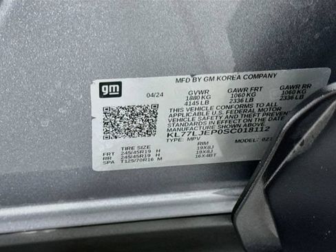 Used 2025 Chevrolet Trax RS w/ Driver Confidence Package FWD image 30