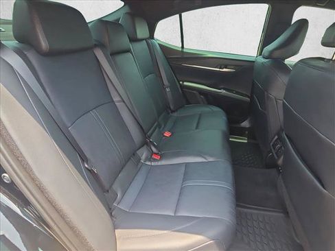 Used 2025 Toyota Camry XSE FWD image 20