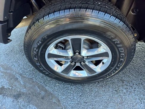 Used 2023 Jeep Wrangler Sahara w/ Cold Weather Group image 10