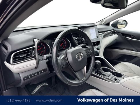 Used 2022 Toyota Camry XSE w/ Navigation Package image 2