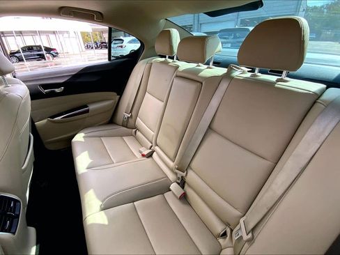 Used 2016 Acura TLX image 18