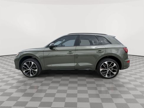 Certified 2023 Audi SQ5 Premium Plus w/ Premium Plus Package AWD/4WD image 2