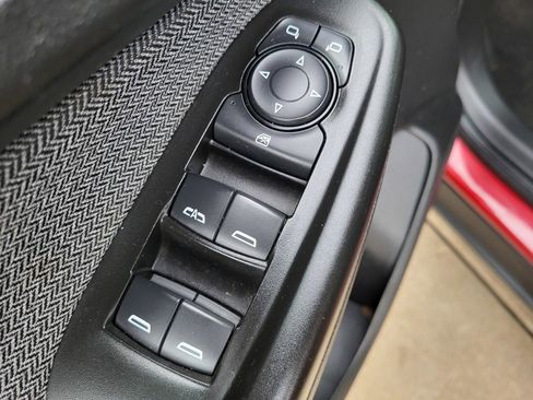 Used 2021 Chevrolet TrailBlazer LT image 26