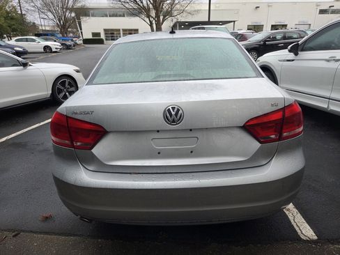 Used 2013 Volkswagen Passat 2.5 SE image 4