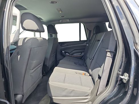 Used 2019 Chevrolet Tahoe LS RWD image 10