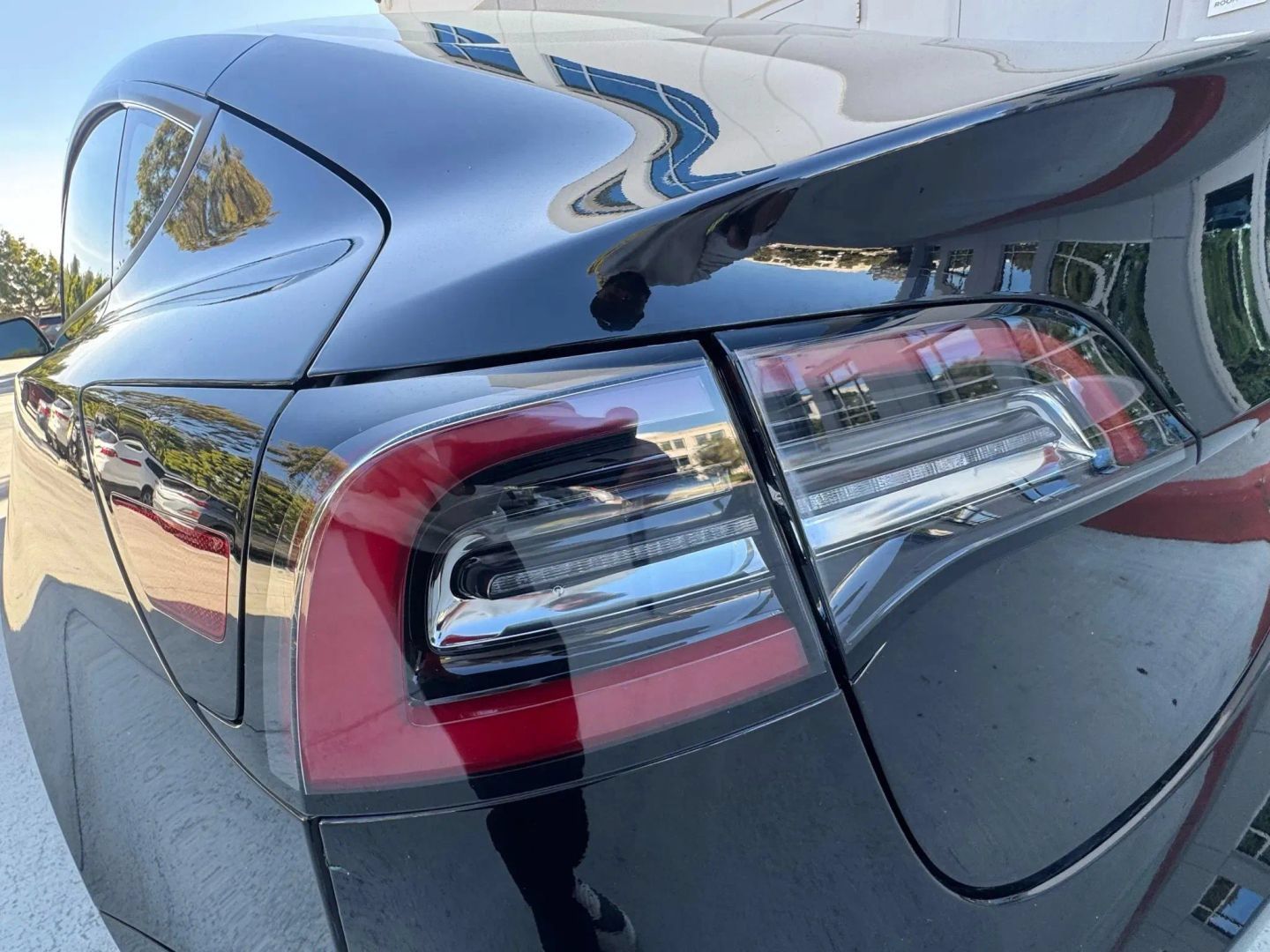 Used 2022 Tesla Model 3 RWD image 25