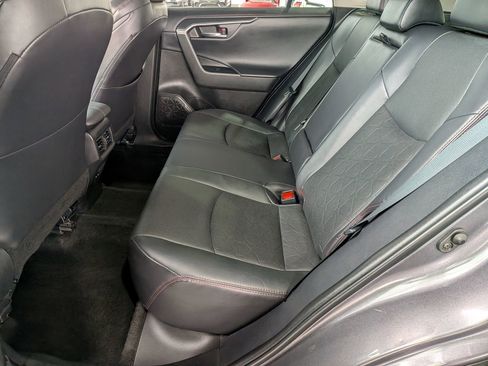 Certified 2022 Toyota RAV4 TRD Off-Road image 29