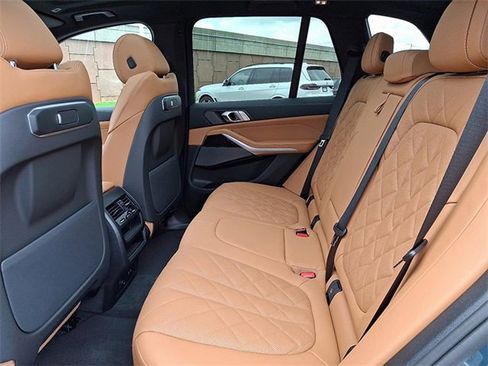 Certified 2026 BMW X5 xDrive50e w/ Premium Package image 5
