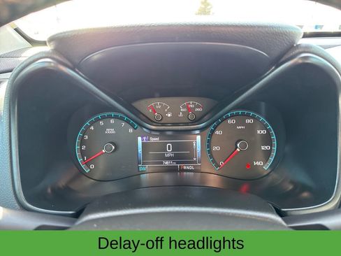 Used 2018 Chevrolet Colorado Z71 image 11