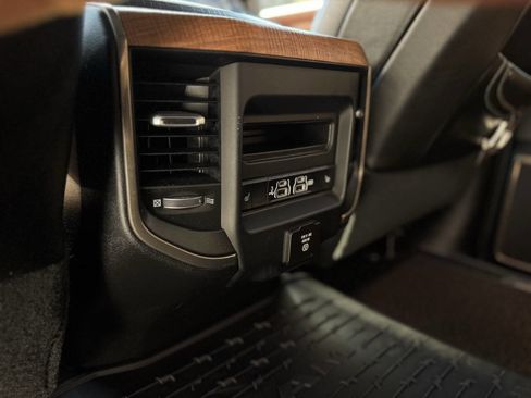 Used 2019 RAM 2500 Limited image 41