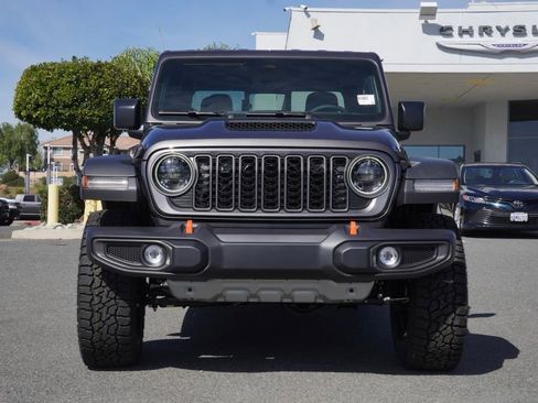 New 2026 Jeep Gladiator Mojave image 9