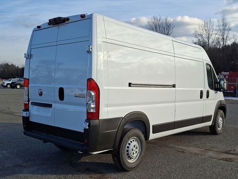 New 2025 RAM ProMaster 2500 w/ Power Group image 8