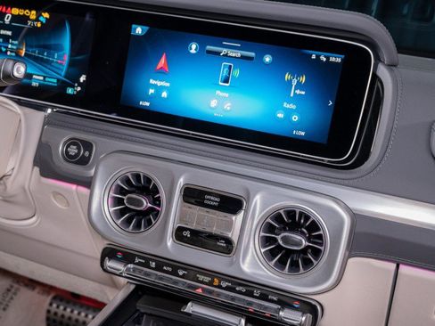 Used 2026 Mercedes-Benz G 63 AMG 4MATIC image 17