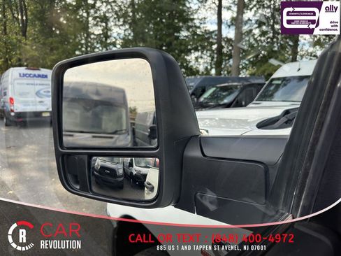 Used 2024 RAM 2500 Big Horn AWD/4WD image 43