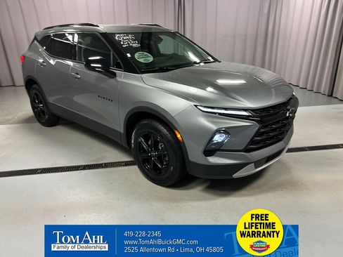 Used 2024 Chevrolet Blazer LT w/ Convenience Package image 1