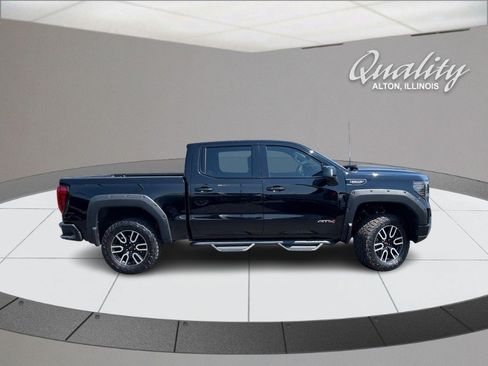Used 2023 GMC Sierra 1500 AT4 w/ AT4 Preferred Package AWD/4WD image 3