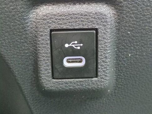 Used 2026 Toyota Corolla LE image 20