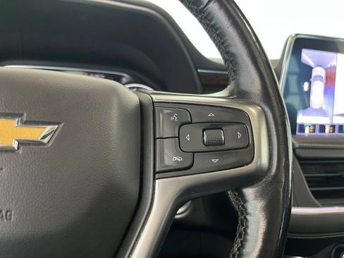 Used 2021 Chevrolet Suburban Premier w/ Premium Package AWD/4WD image 8