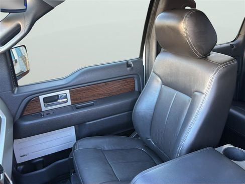 Used 2014 Ford F150 Lariat w/ Equipment Group 502A Luxury AWD/4WD image 14