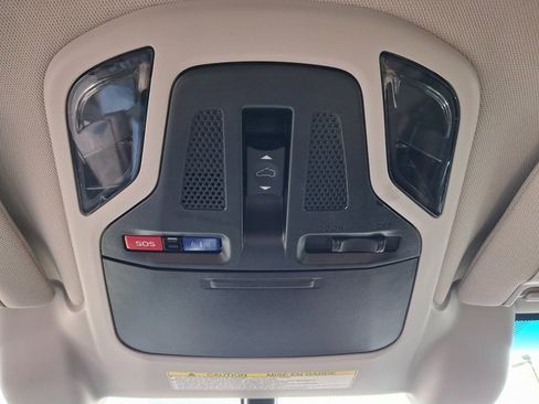 Used 2022 Subaru Outback Touring image 28